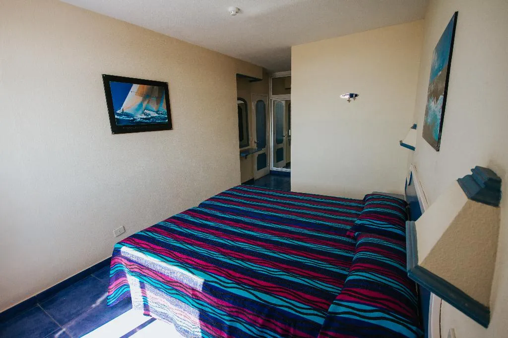 DOUBLE SINGLE USE STANDARD Room, Servatur Puerto Azul, Gran Canaria