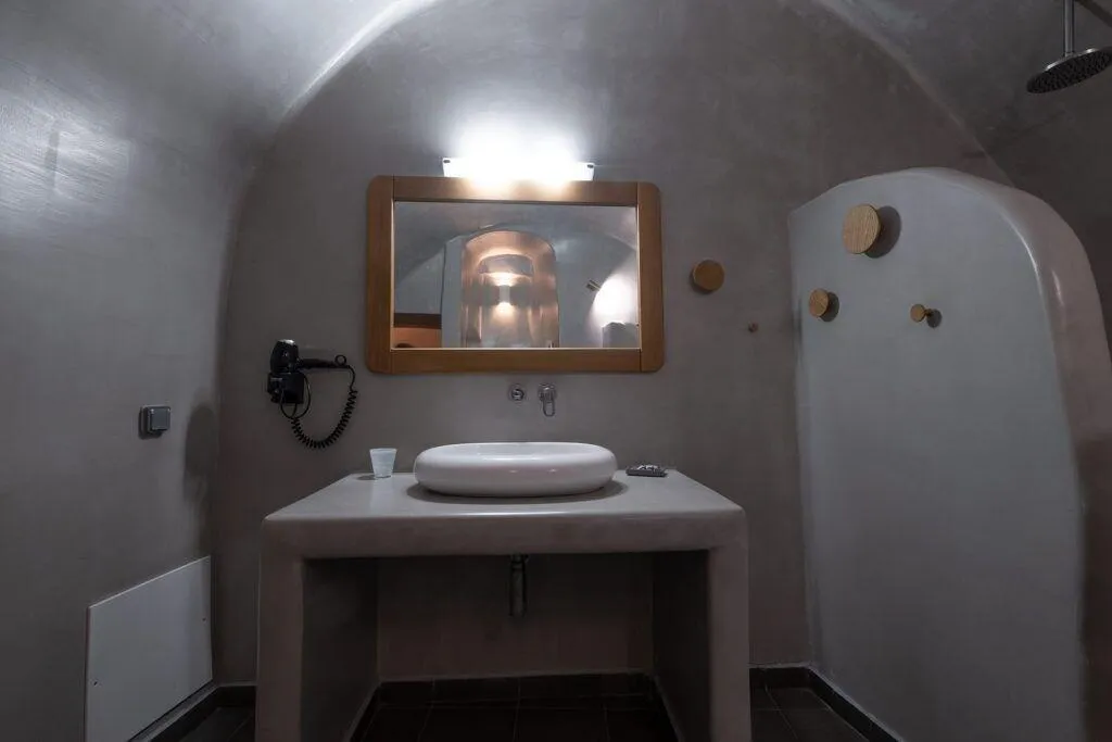 Room, Unique Suites, Santorini