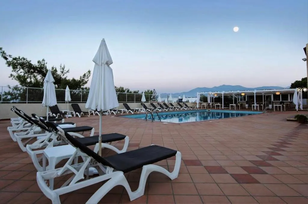 Pool, Chrysalis hotel, Crete