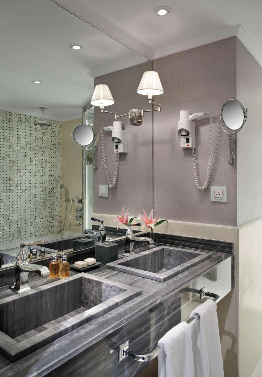 Double or Twin PREMIUM Room, The Level At Hotel Melia Castilla, Madrid