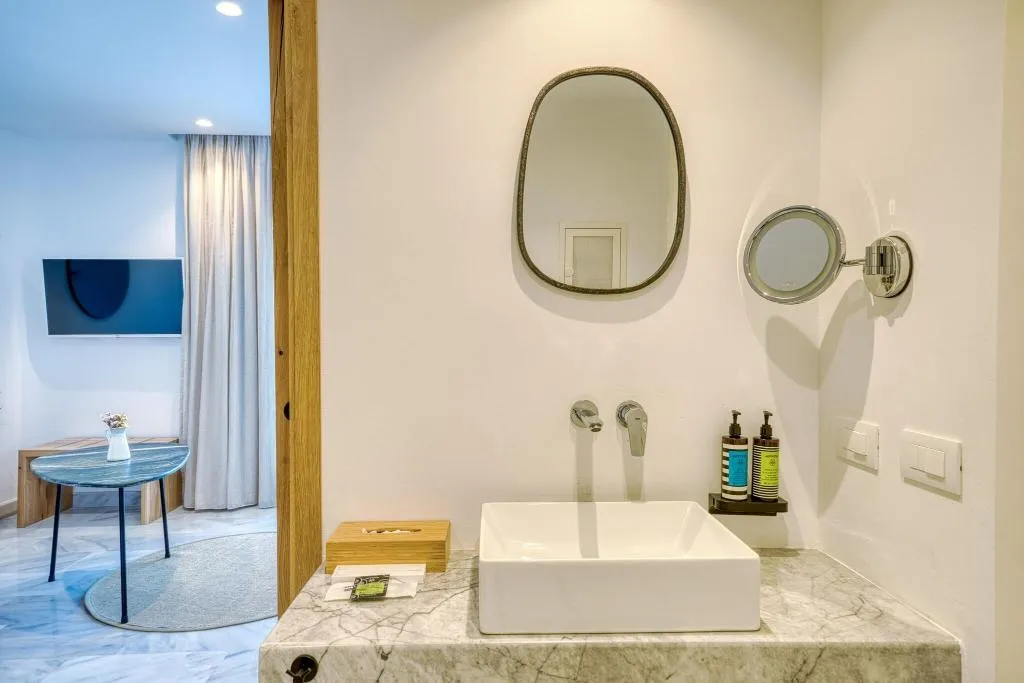 Room, San Antonio Summerland, Mykonos