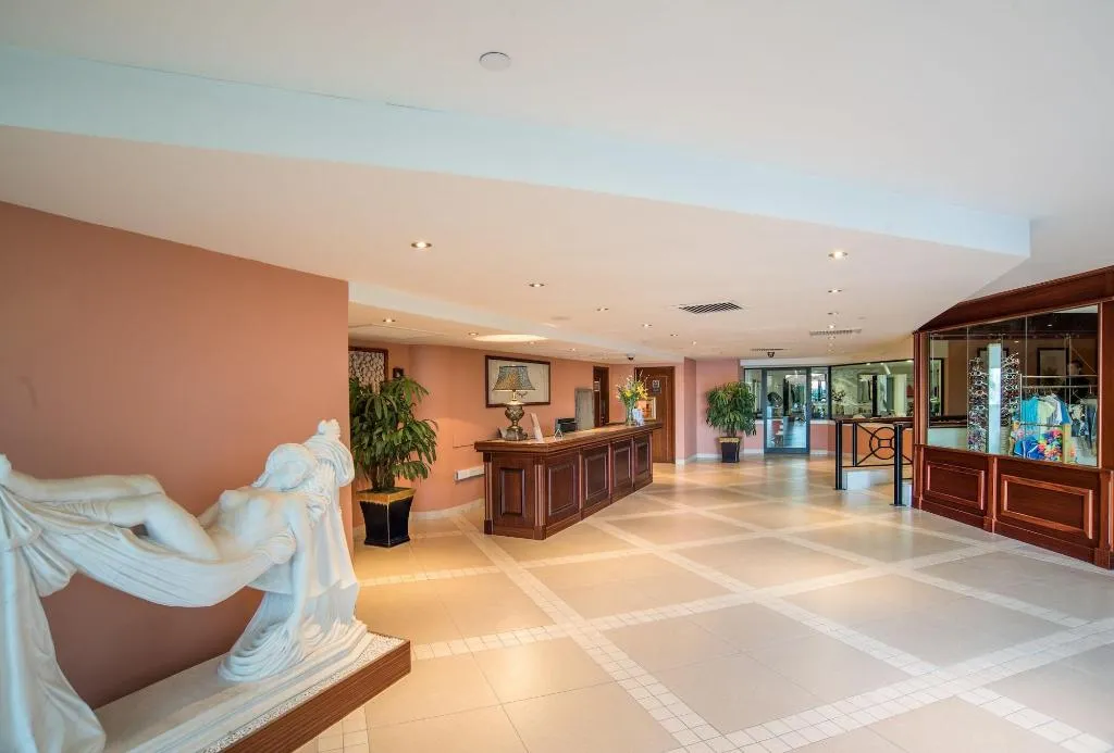 Sports and Entertainment, Grand Hotel Excelsior, Malta