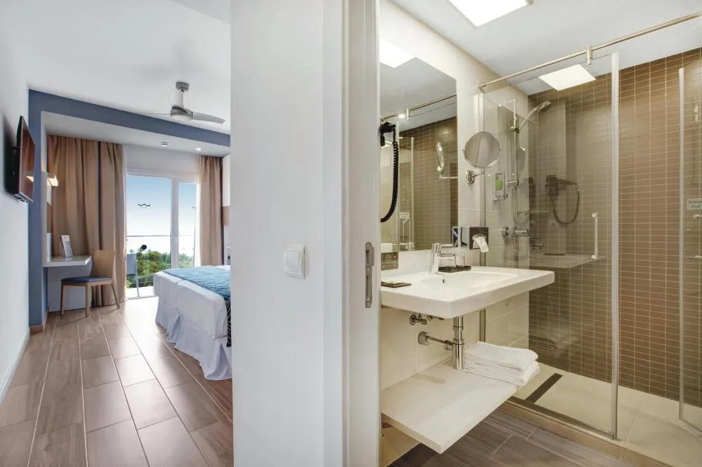Double or Twin SEA VIEW Room, Hotel Riu Festival, Majorca