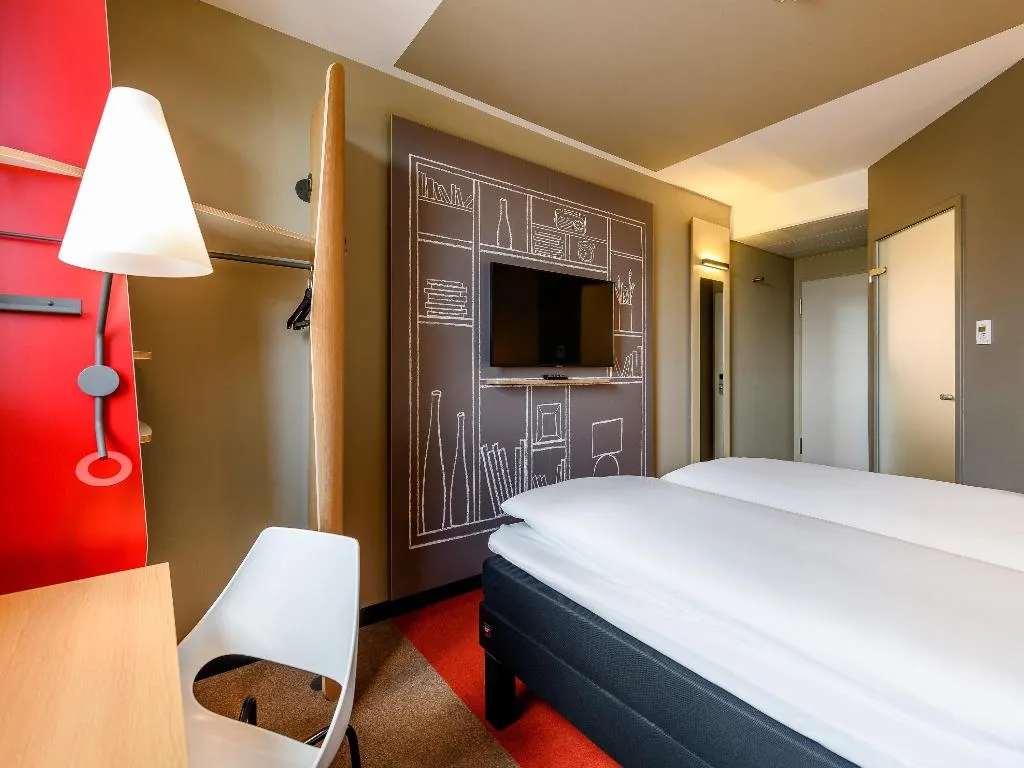 Room, Ibis Amsterdam Centre, Amsterdam