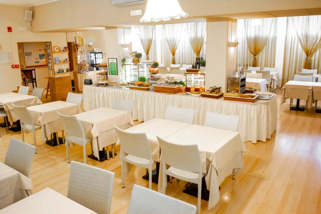 Restaurant, Eco Hotel Milano & Bioriso Restaurant, Milan