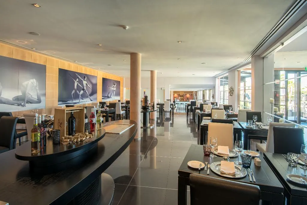 Restaurant, Vila Gale Collection Praia, Algarve