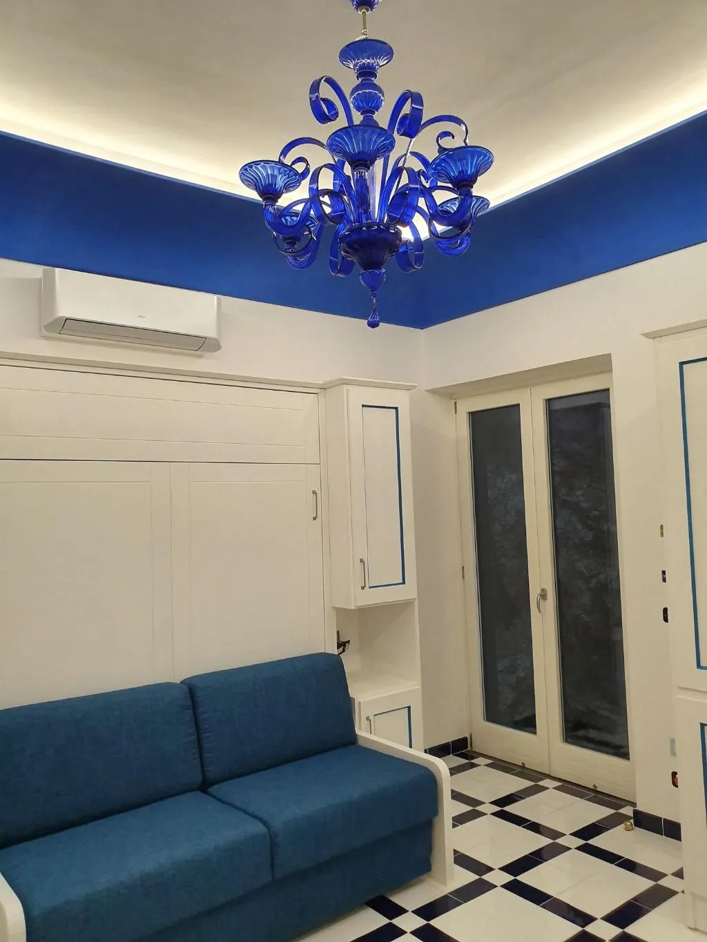 Room, Villa Maria Pia, Naples