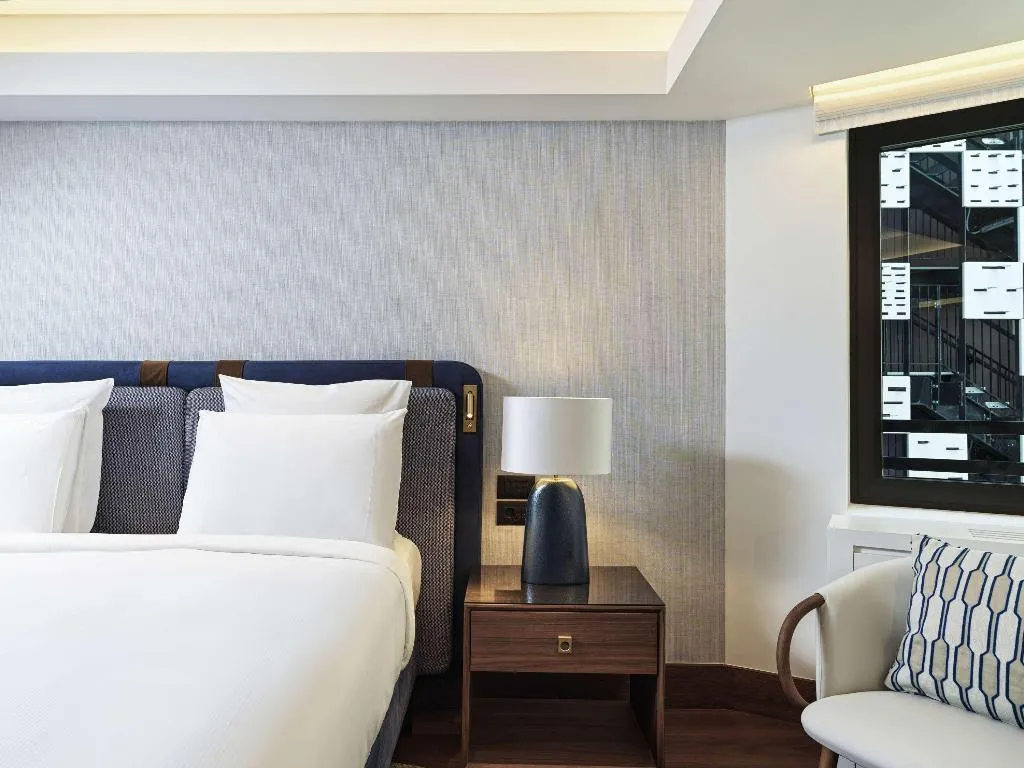 Room CLASSIC QUEEN BED Room, Athens Capital Center Hotel-MGallery, Athens
