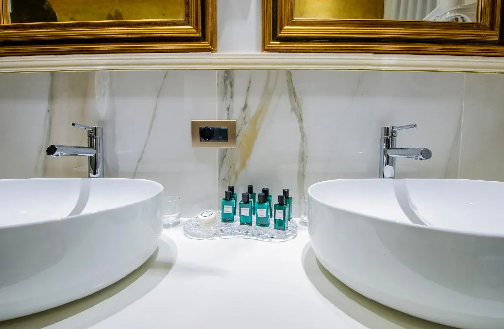 SUITE CANAL VIEW Room, Ego Boutique Hotel The Silk Road, Venice