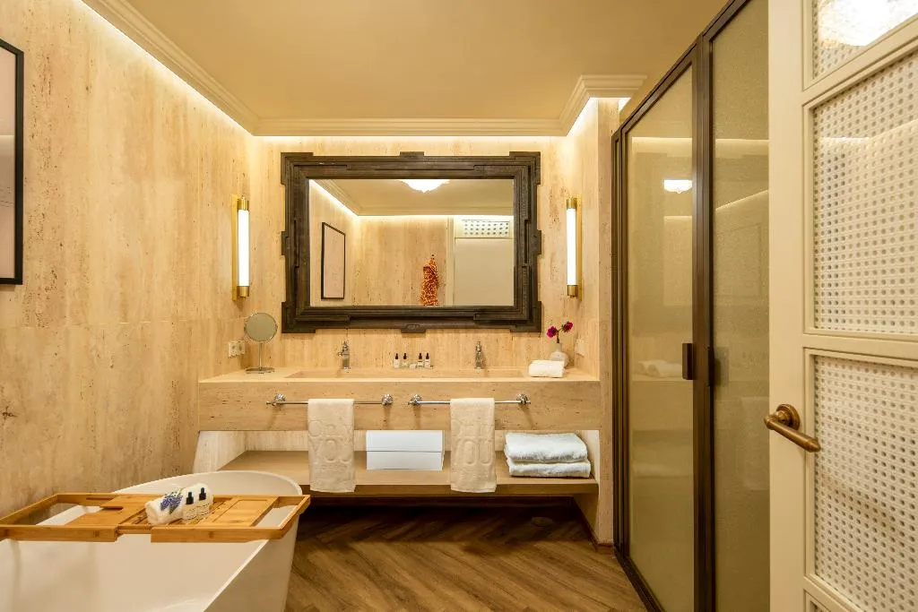JUNIOR SUITE ONE BED Room, Only YOU Hotel Sevilla, Seville