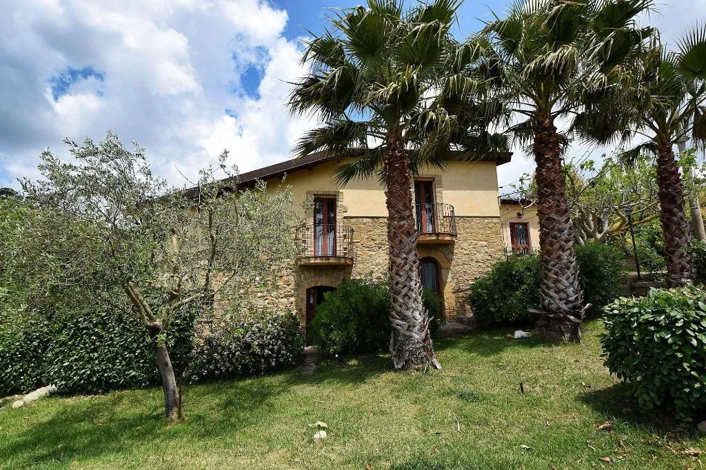 General view, Giucalem La Casa Negli Orti, Catania