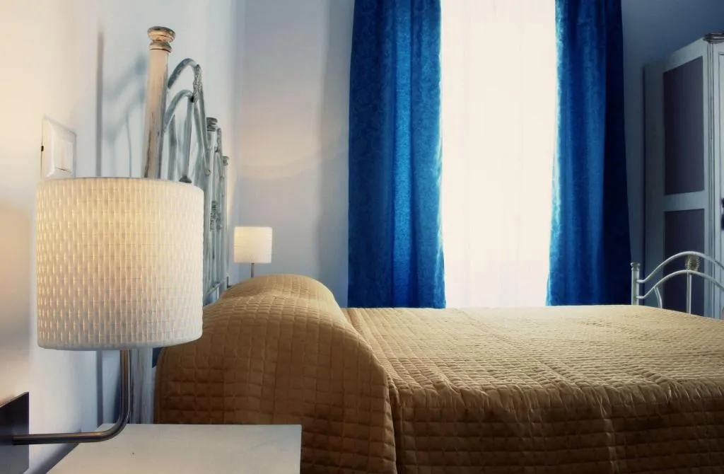 Room, Al Decoro, Palermo