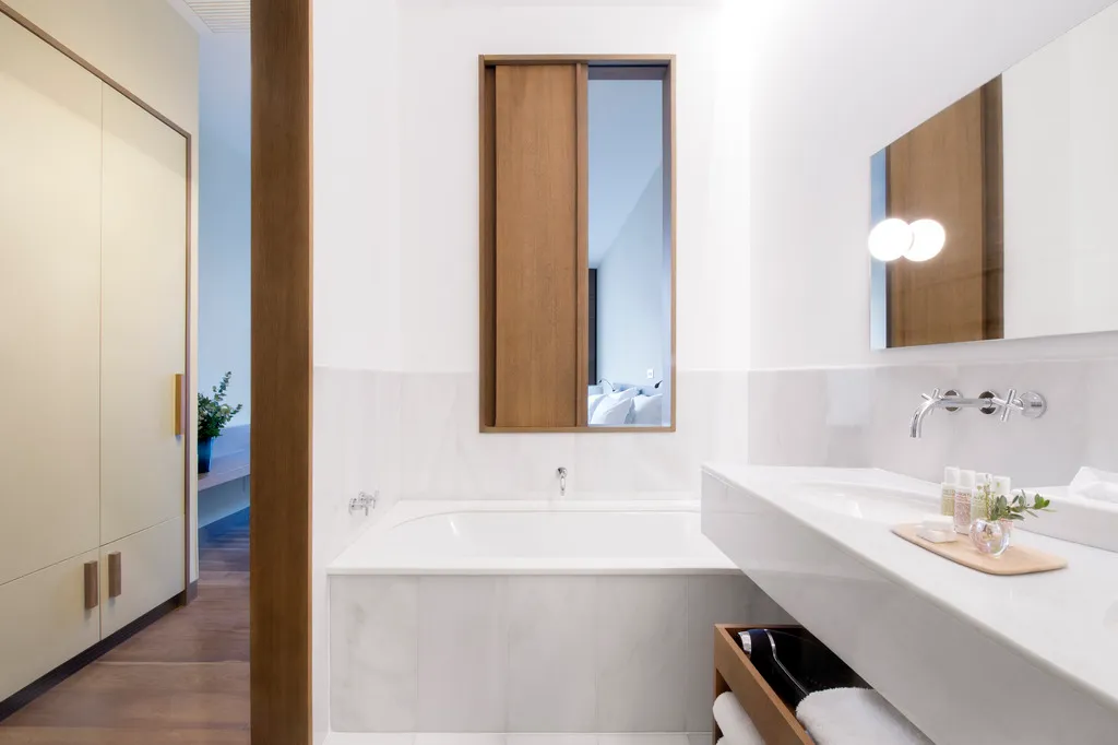 DOUBLE DELUXE SUPERIOR Room, Alma Barcelona, Barcelona