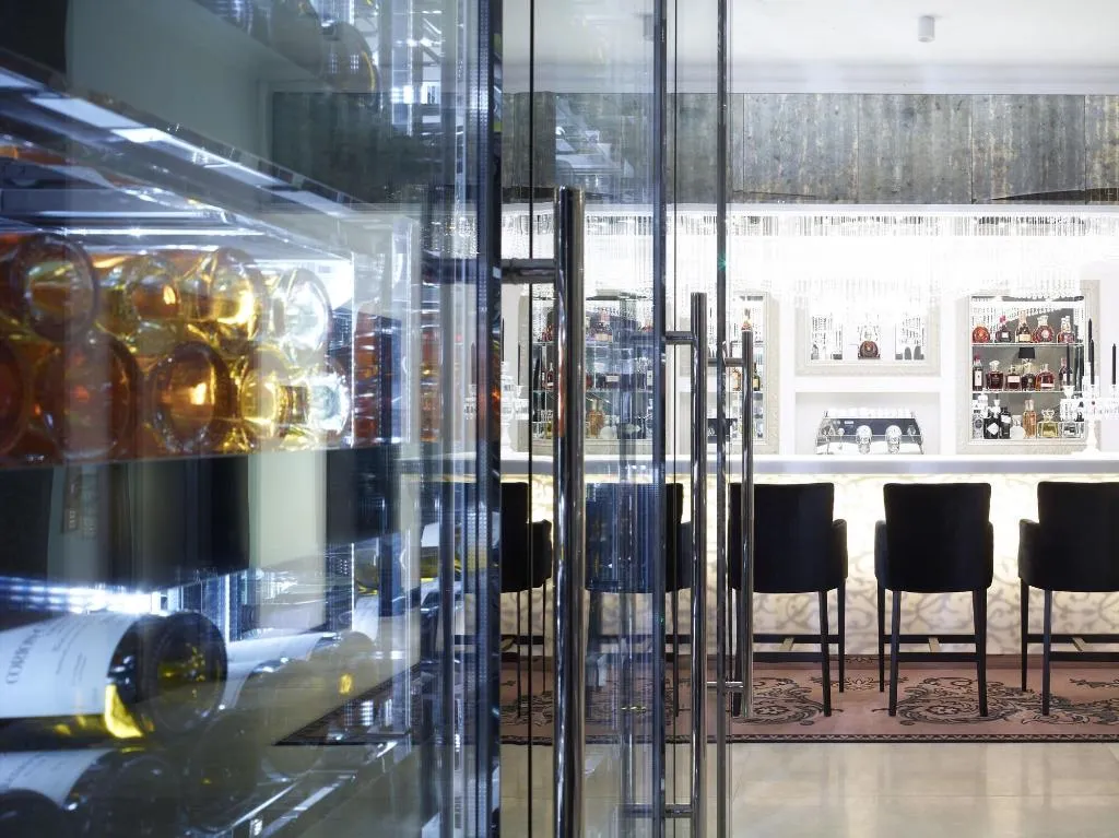 Lobby, Paloma Pruhonice, Prague