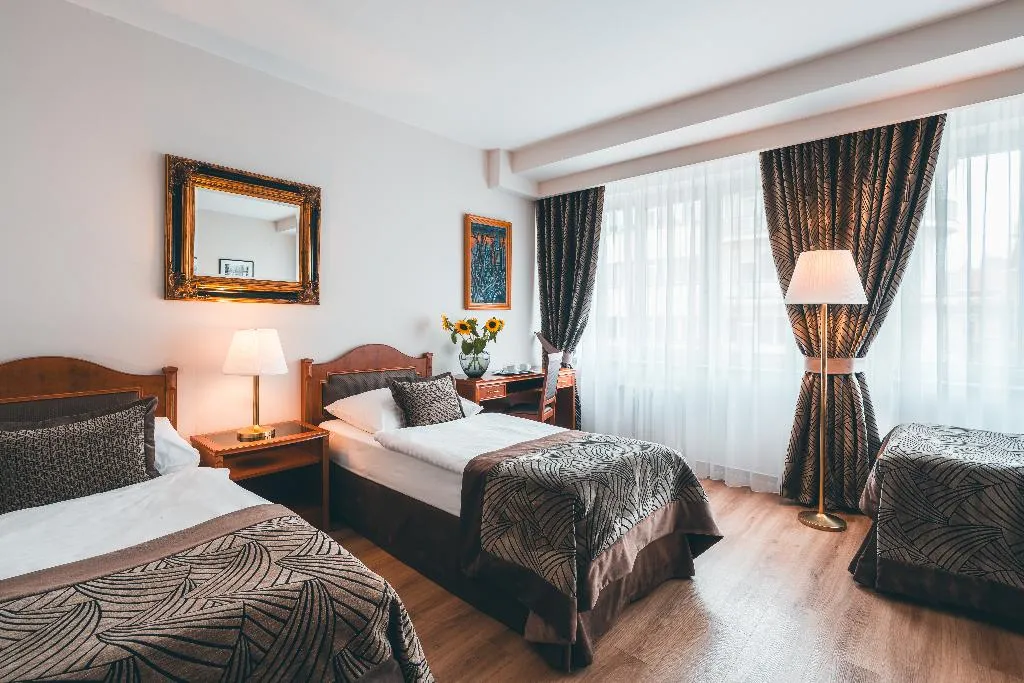 TRIPLE STANDARD Room, Belvedere Hotel Prague, Prague