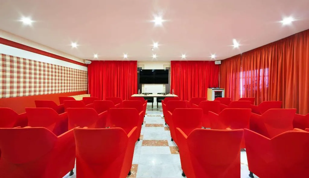 Conferences, Continental, Naples