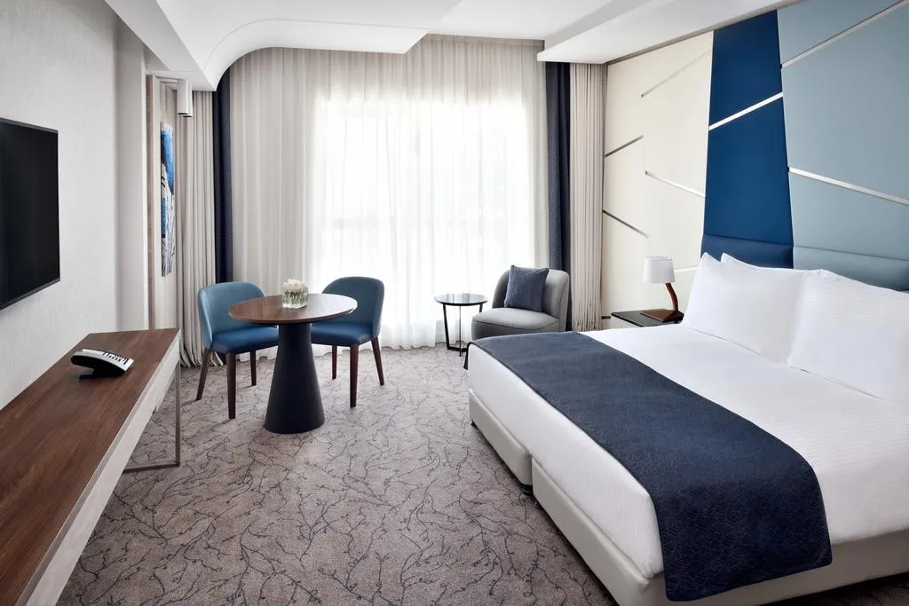 Double or Twin DELUXE Room, Movenpick Hotel Apartments Downtown Dubai, Dubai