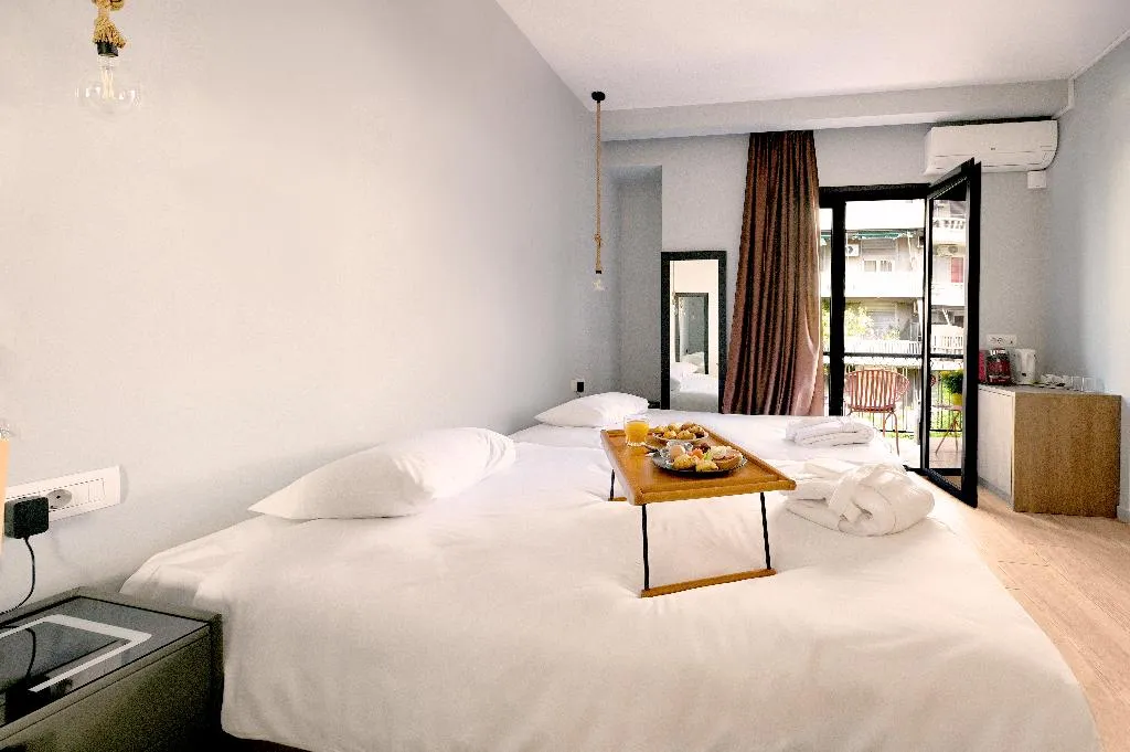 JUNIOR SUITE WITH BALCONY Room, Urban Core Residence, Athens