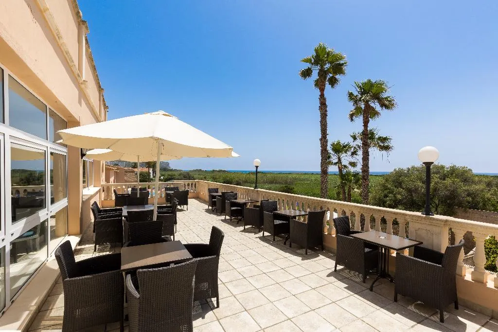Terrace, Hotel Arenas de Son Bou, Menorca