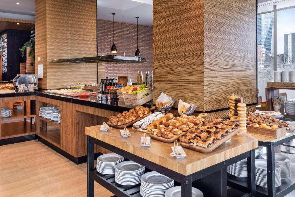 Restaurant, Hotel Madrid Chamartín Affiliated by Meliá, Madrid