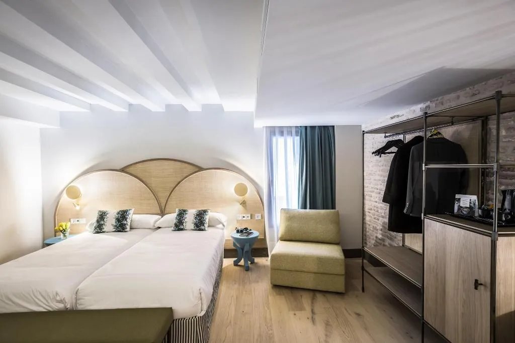 DOUBLE STANDARD Room, Intelier Casa de Indias, Seville