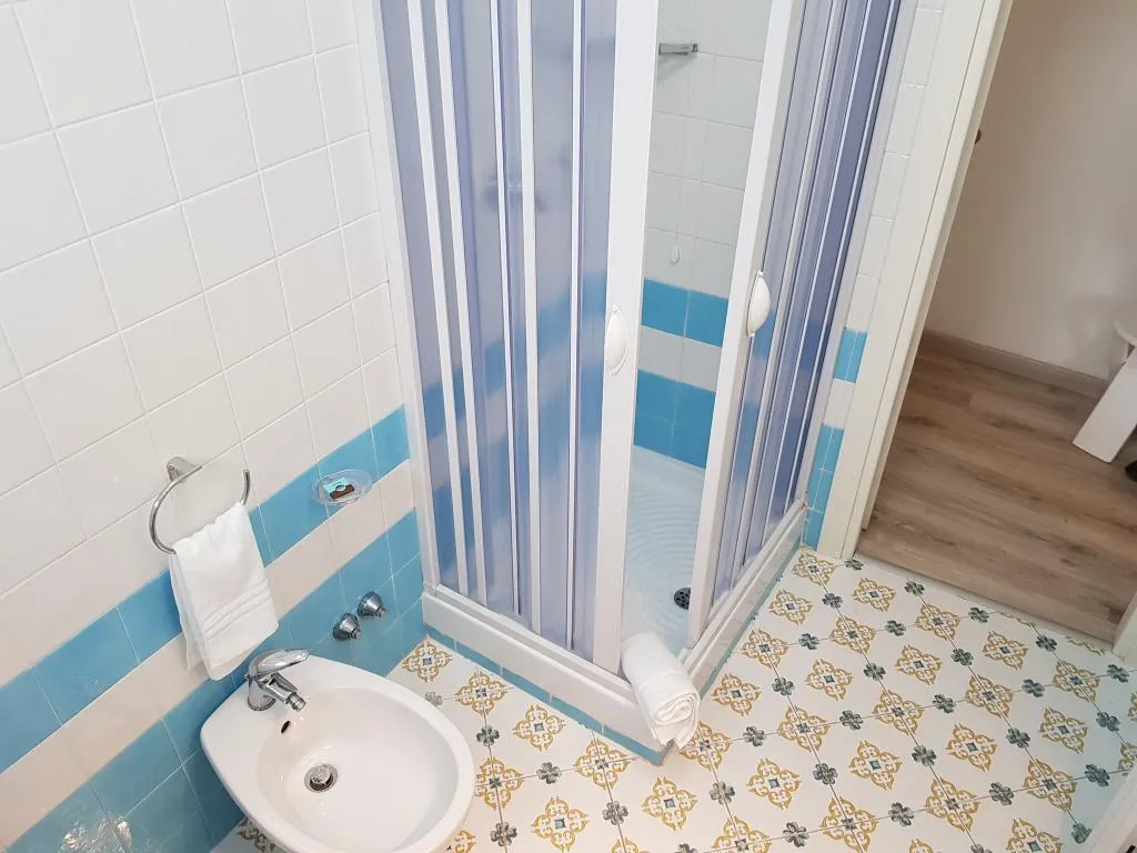 TRIPLE CLASSIC Room, Oriente, Naples