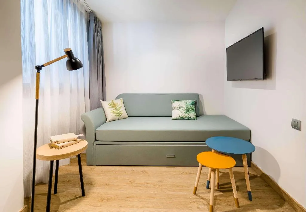 FAMILY ROOM STANDARD Room, Occidental Alicante, Costa Blanca