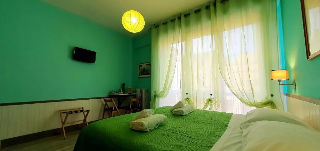Room, Il Giglio Guest House, Florence