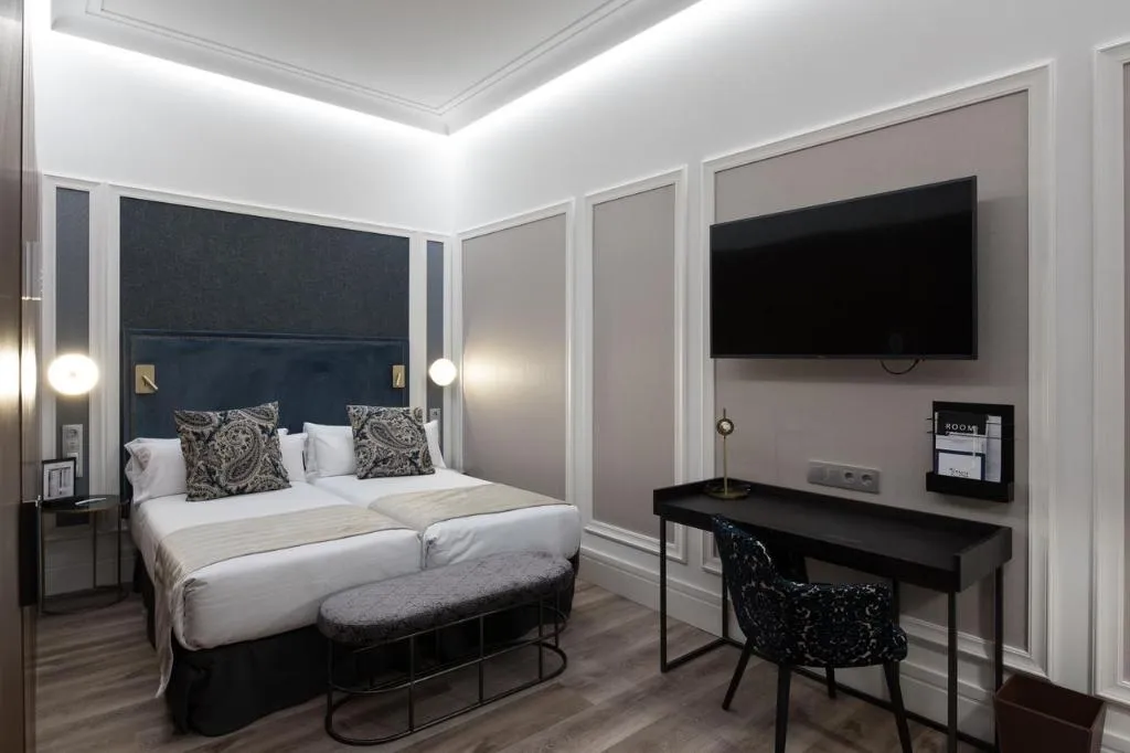 Room, Catalonia Plaza Cataluña, Barcelona