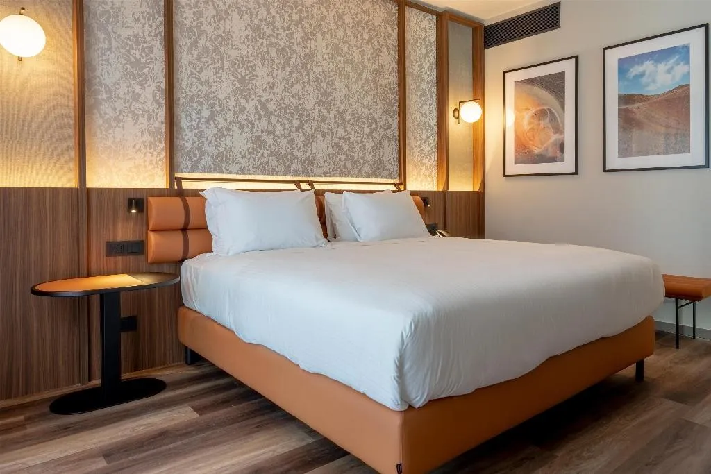 Room, Picciolo Etna Golf Resort & Spa, Curio Collection, Catania