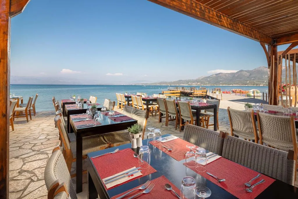 Restaurant, Roda Beach Resort and Spa, Corfu