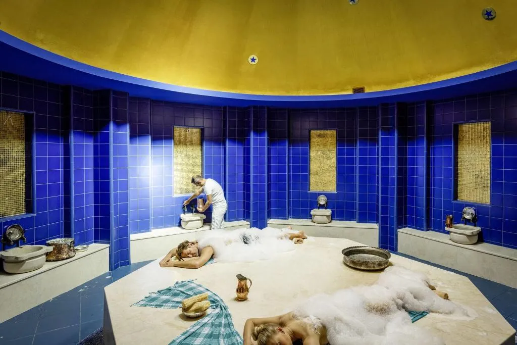 Sports and Entertainment, Robinson Camyuva, Antalya