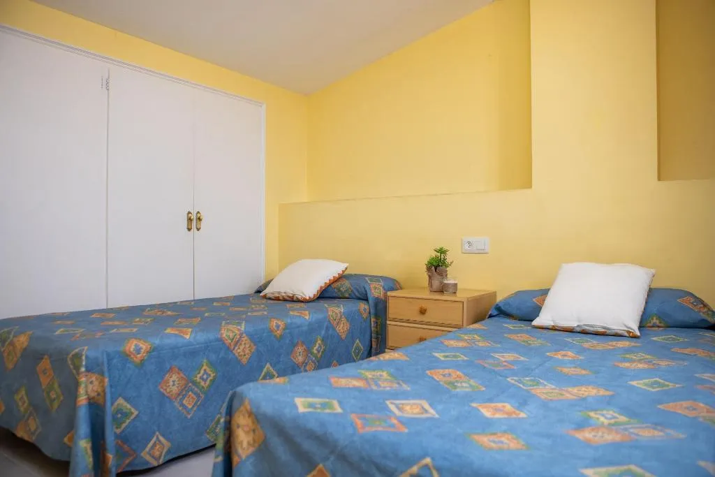 Room, Apartamentos Els Salats Estartit, Costa Brava