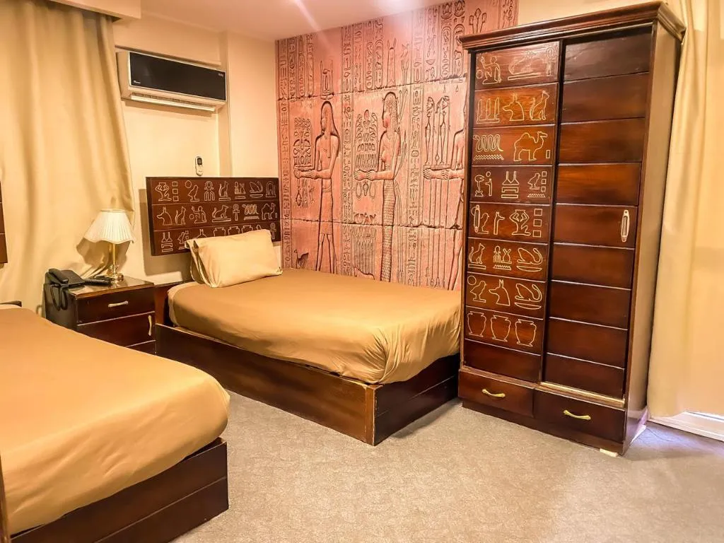 TWIN WITH BALCONY Room, Giza Pyramids Inn, Cairo