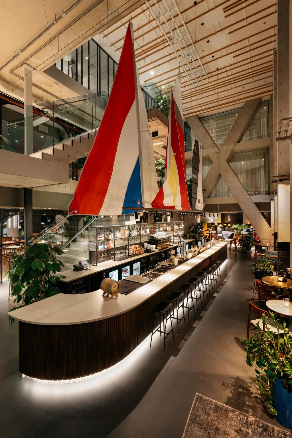 Bar, Ruby Emma Hotel Amsterdam by IHG, Amsterdam
