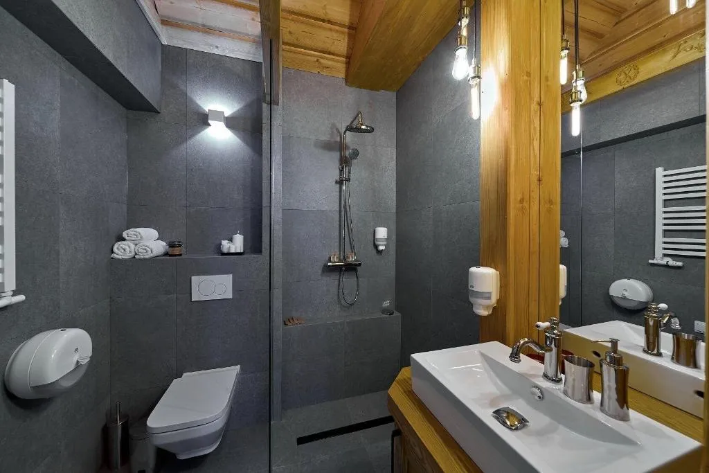 Room, ApartHotel Giewont, Krakow