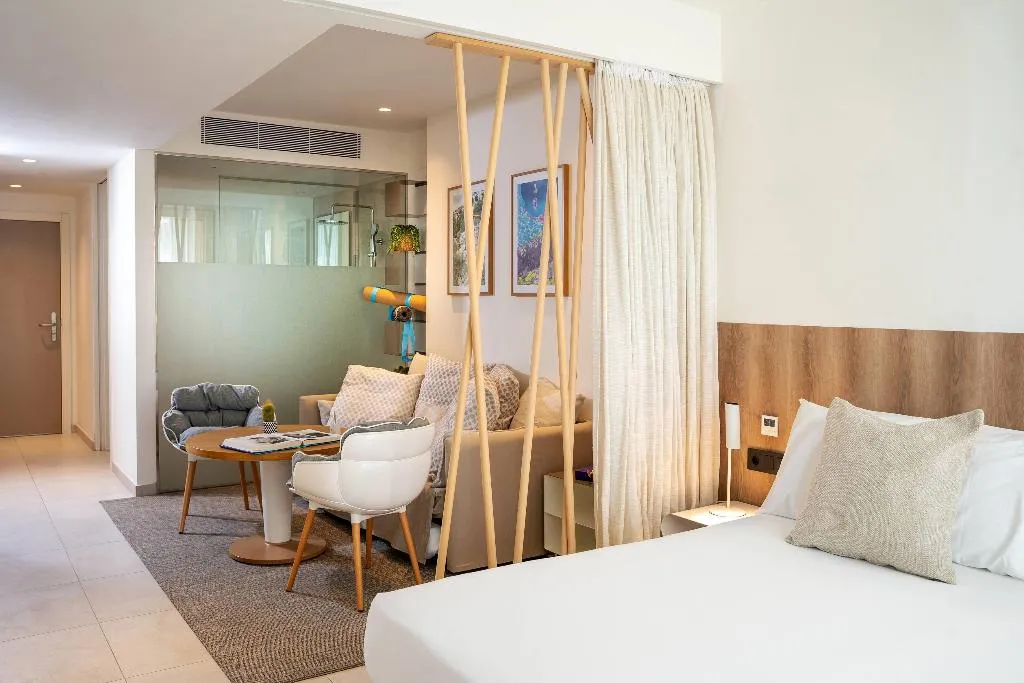 JUNIOR SUITE STANDARD Room, Innside by Melia Calvia Beach, Majorca