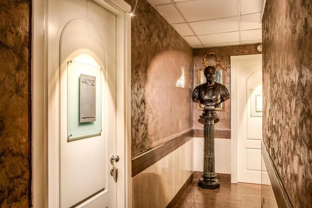 Room, San Valentino, Rome
