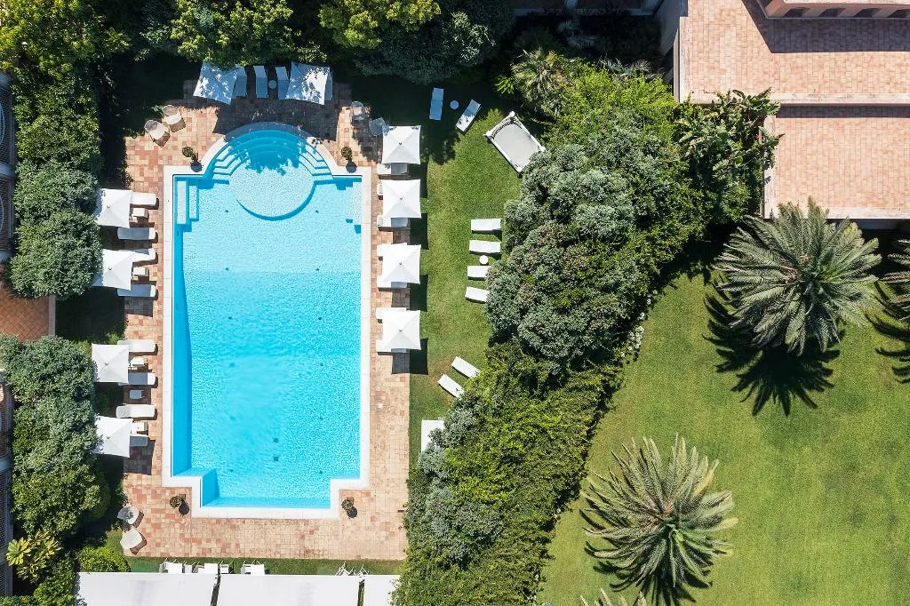 Pool, Romano Palace, Catania