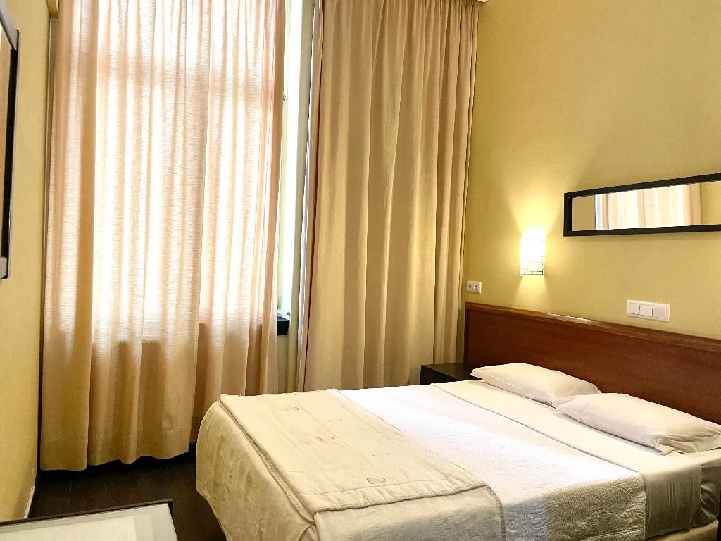 DOUBLE CITY VIEW Room, Universal, Porto