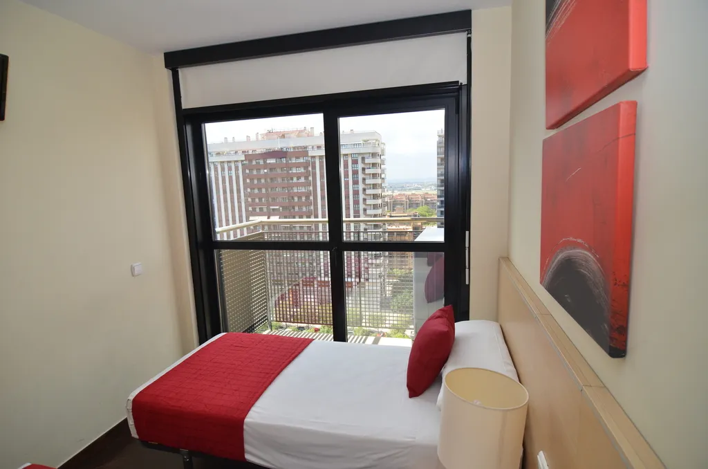 APARTMENT TWO BEDROOMS Room, Valencia Rental, Valencia