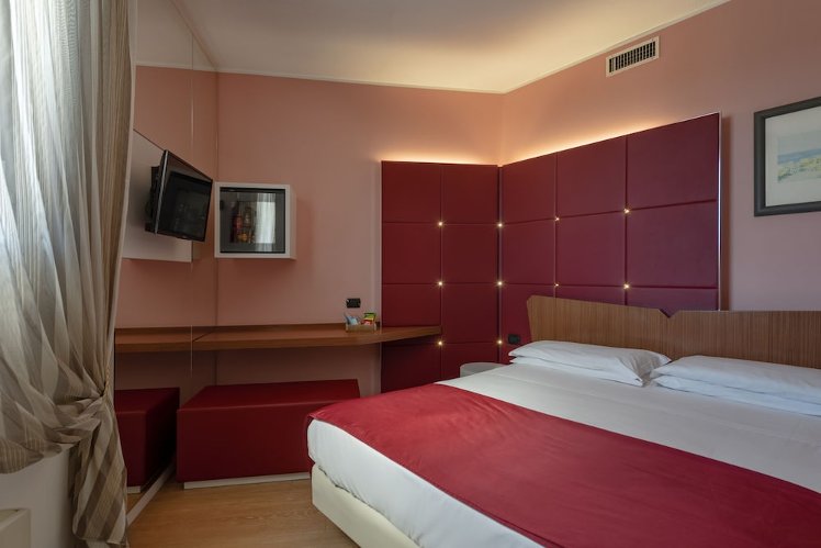 Futura Motel, Milan