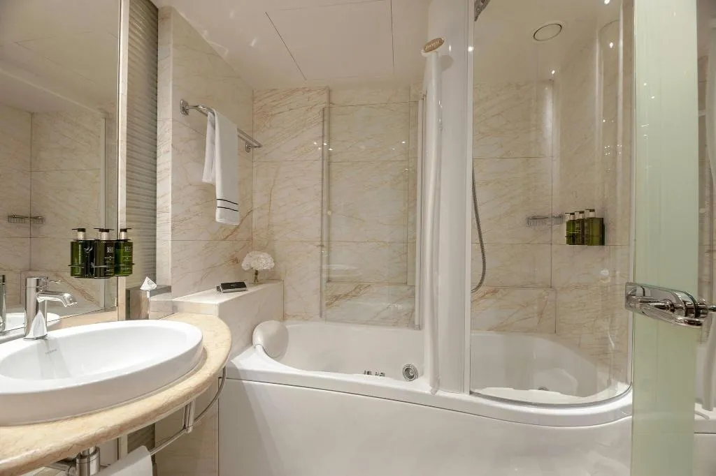 Room, Melia Athens, Athens