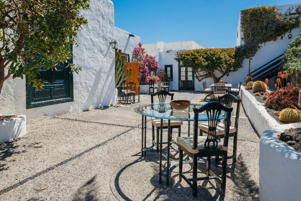 General view, Hotel El Grifo, Lanzarote