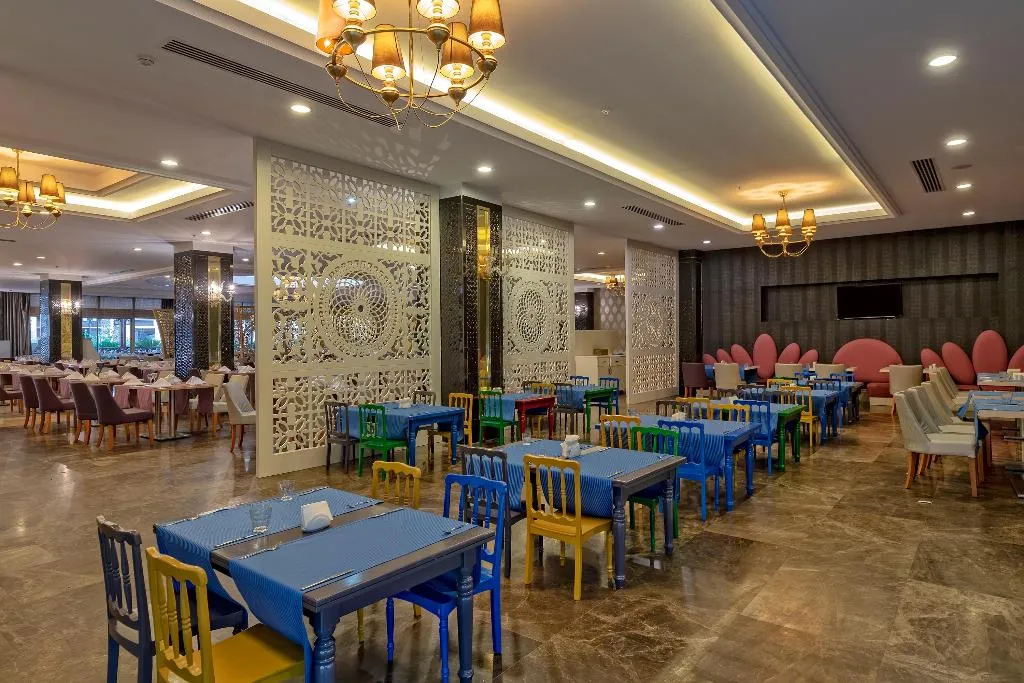 Restaurant, Kirman Belazur Resort & Spa, Antalya