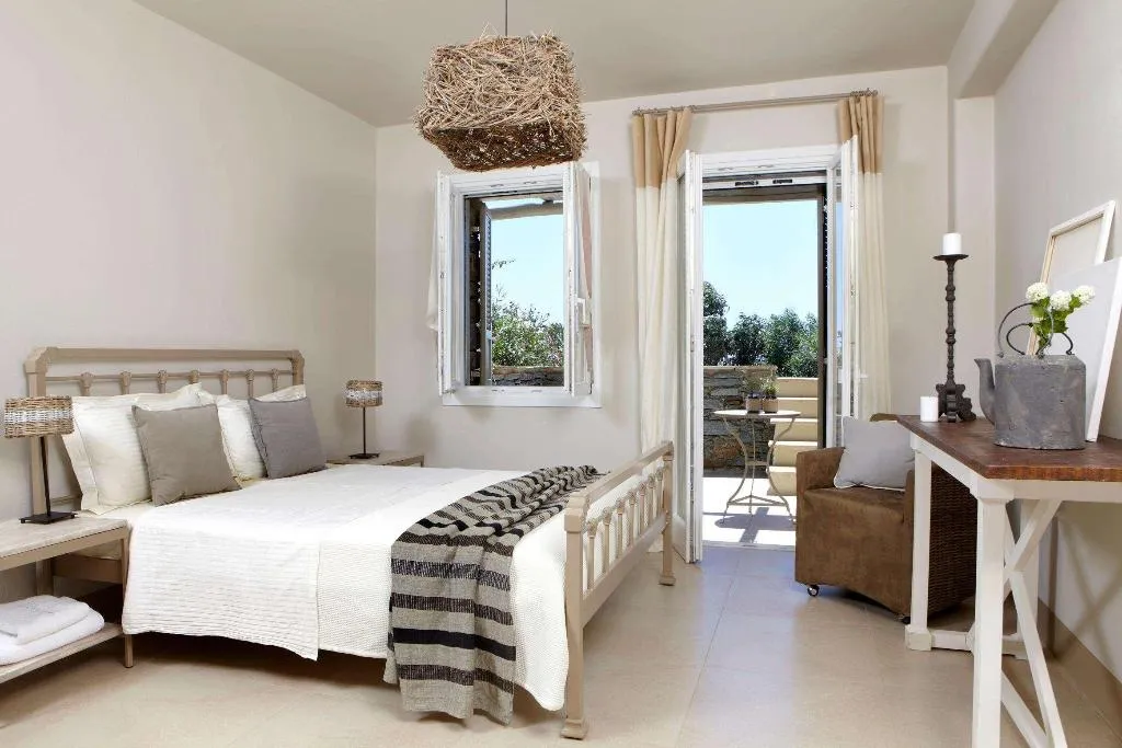 Room, Diles & Rinies, Mykonos