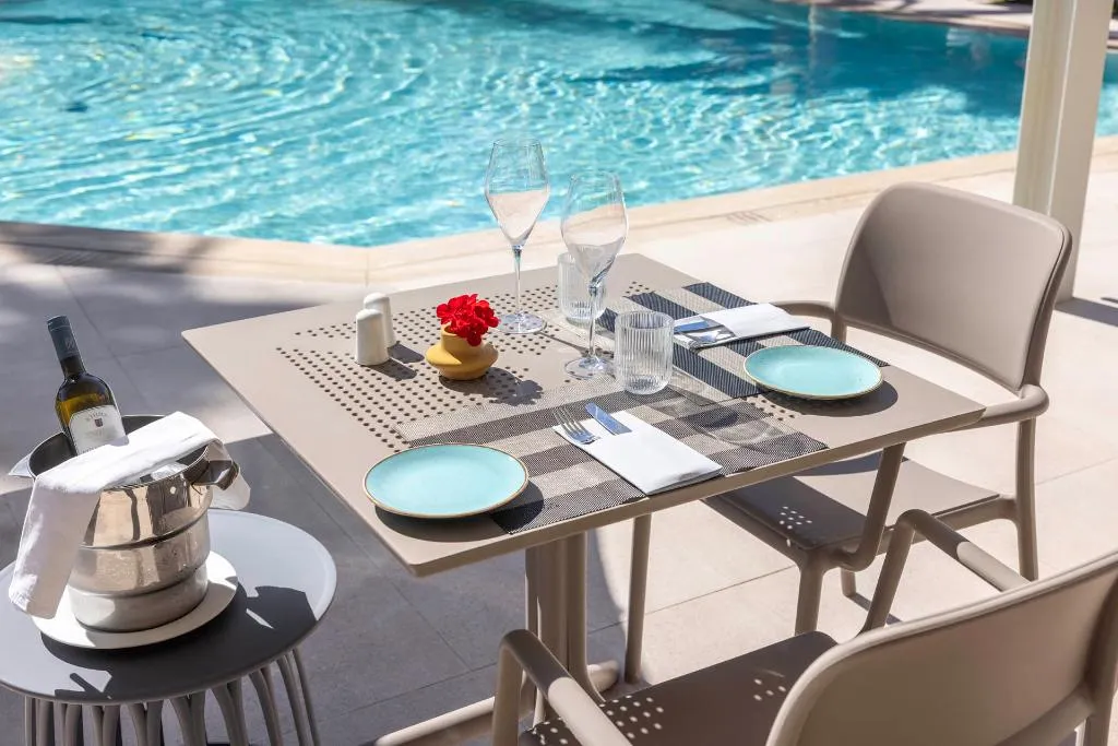Pool, Atlantis Beach Hotel, Crete