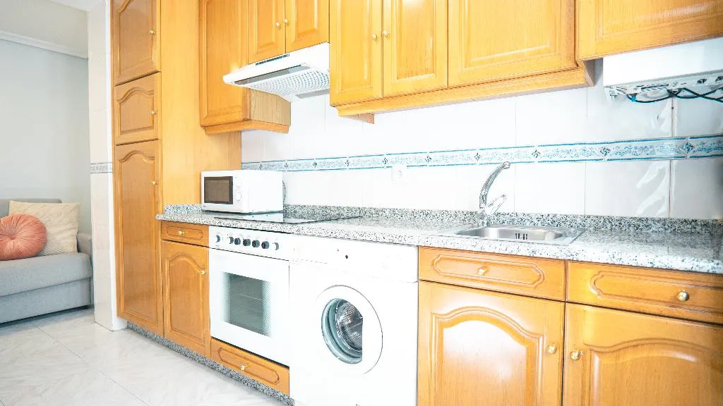 APARTMENT TWO BEDROOMS ONE BATHROOM Room, Smartr Chueca, Madrid