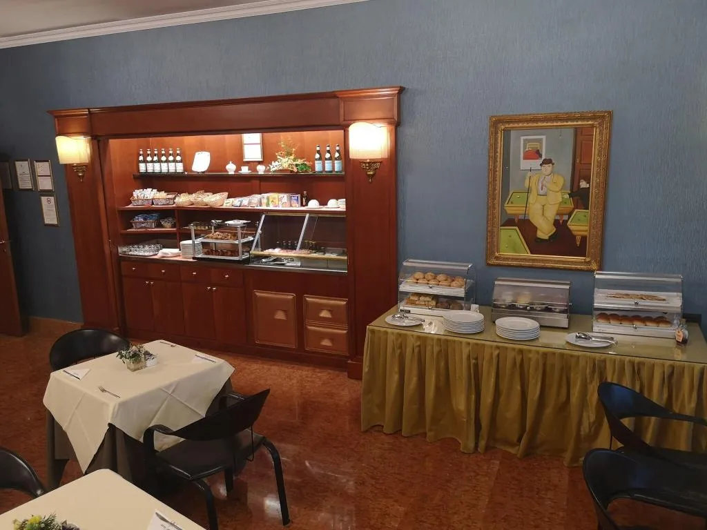 Restaurant, Hotel Motel Luna, Milan