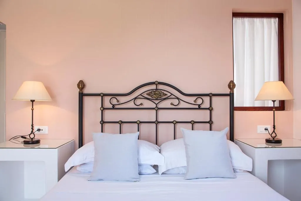 DOUBLE SUPERIOR Room, Veggera Hotel, Santorini
